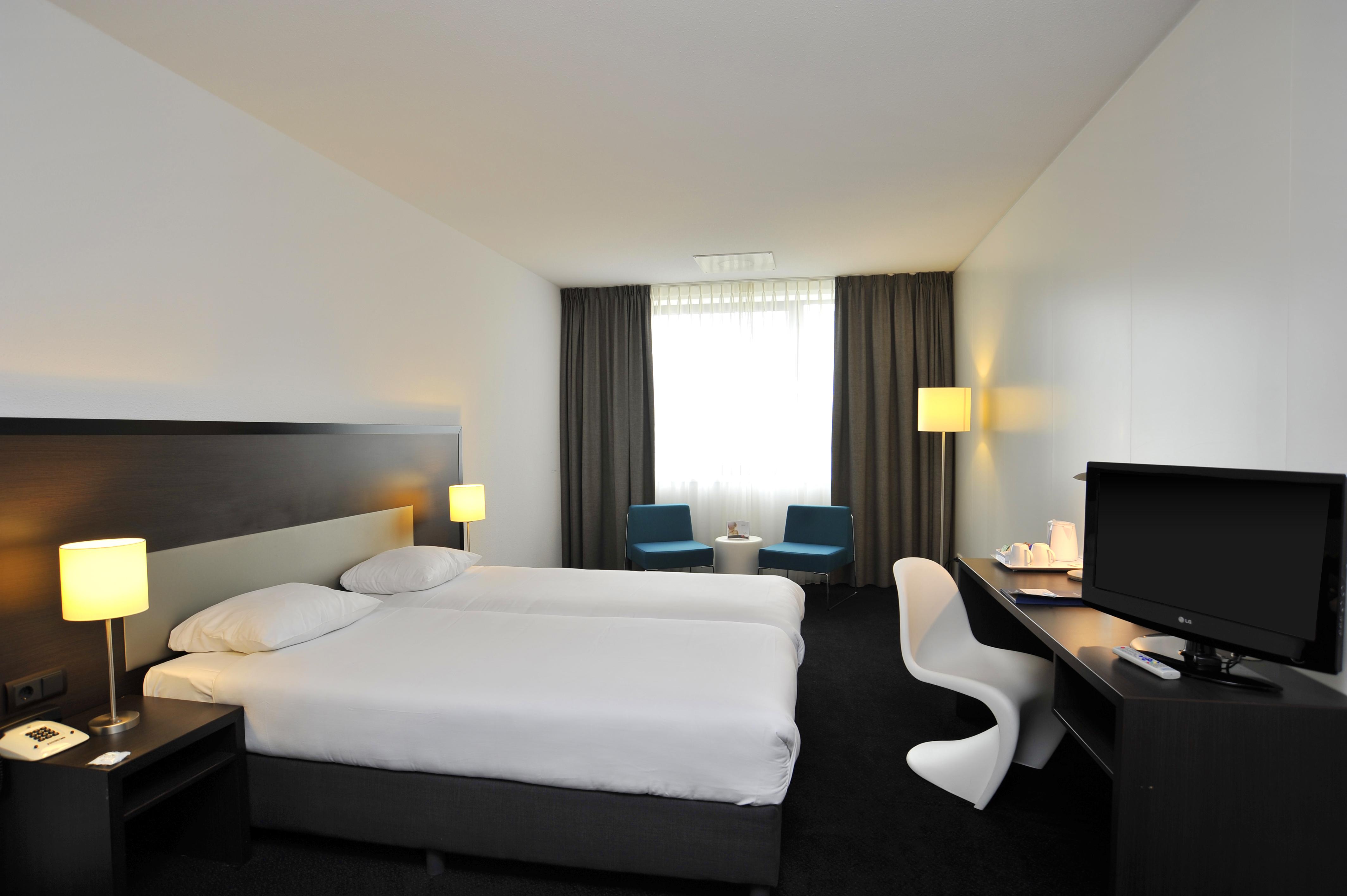 Fletcher Hotel-Restaurant Parkstad- Zuid Limburg Kerkrade Extérieur photo